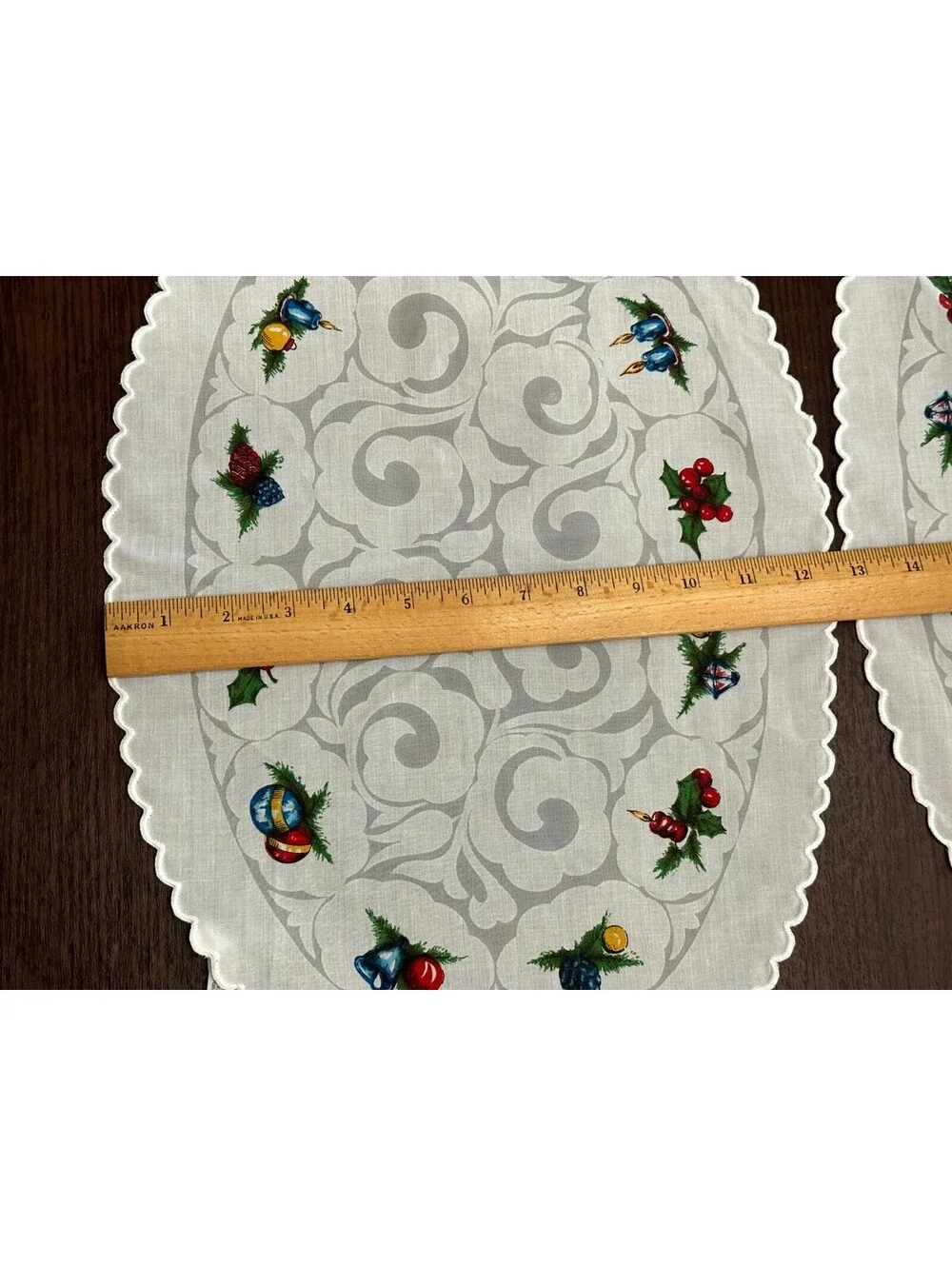 Vintage Christmas Peixoto Placemats 6 Oval Made in Portugal Wreath Holly